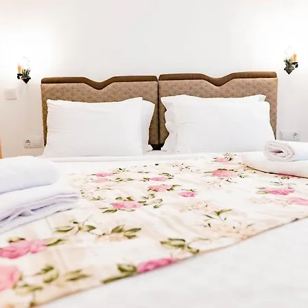 B&B Masal Suites 닷차