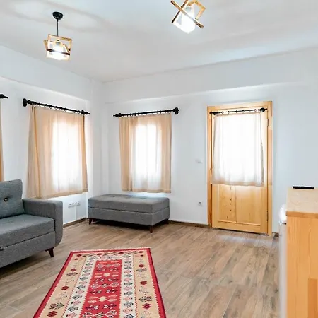 Bed & Breakfast Masal Suites *