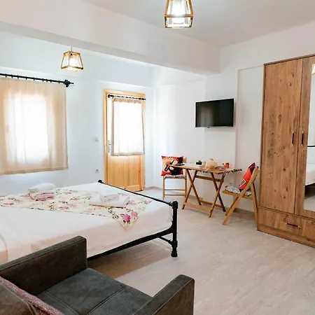 Bed & Breakfast Masal Suites *